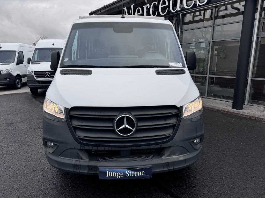 Mercedes-Benz Sprinter 215 CDI DoKa 9G Klima AHK Tempomat SHZ - Ponyvás kisteherautó: 2 kép. Mercedes-Benz Sprinter 215 CDI DoKa 9G Klima AHK Tempomat SHZ - Ponyvás kisteherautó: 2 kép.
