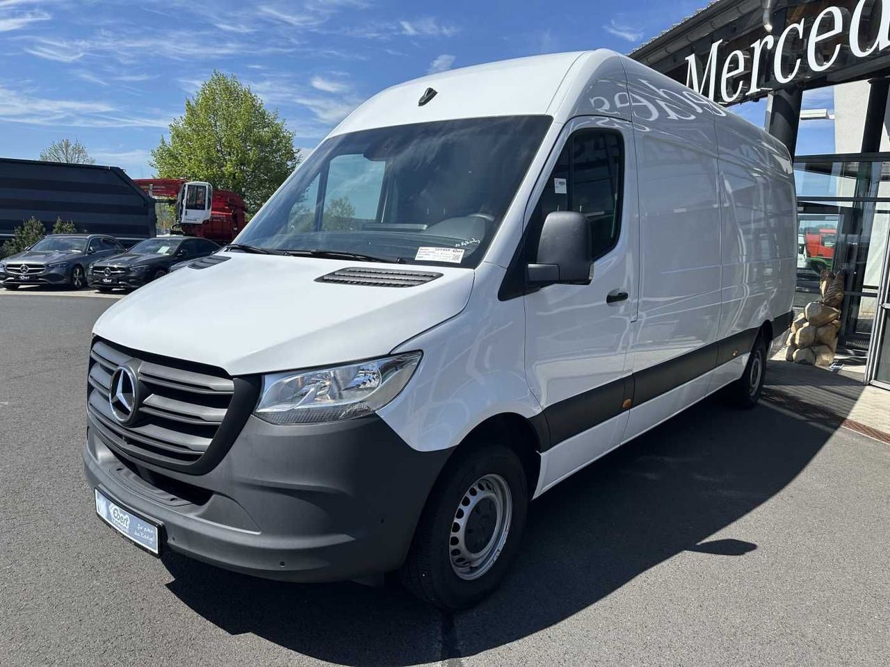Mercedes-Benz Sprinter 315 CDI 4325 9G AHK Klima 360 Standheiz - Furgon: 3 kép. Mercedes-Benz Sprinter 315 CDI 4325 9G AHK Klima 360 Standheiz - Furgon: 3 kép.