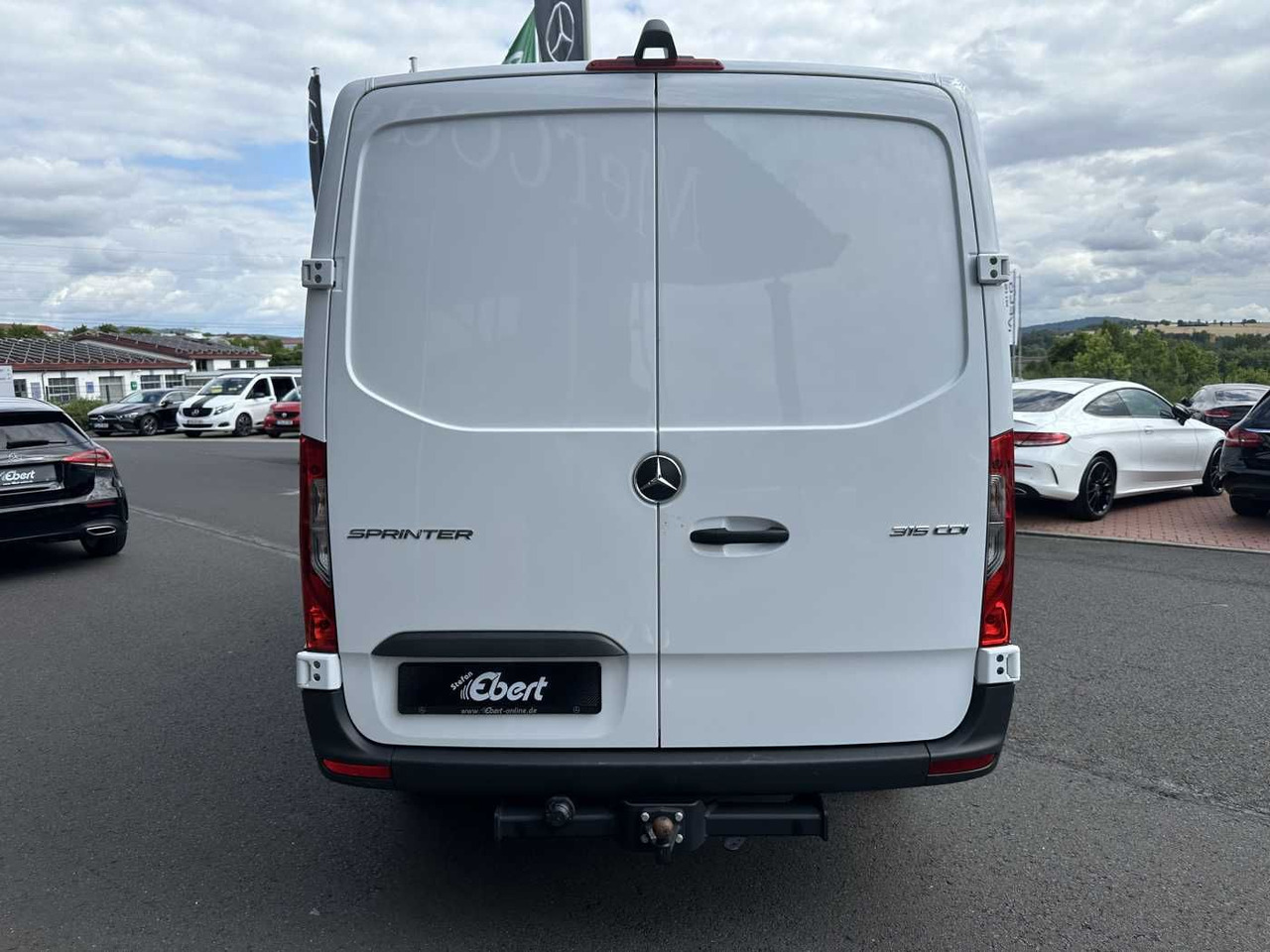 Mercedes-Benz Sprinter 315 CDI DoKa/Mixto AHK3,5t Klima Kamera - Furgon, Duplakabinos kisteherautó: 5 kép. Mercedes-Benz Sprinter 315 CDI DoKa/Mixto AHK3,5t Klima Kamera - Furgon, Duplakabinos kisteherautó: 5 kép.