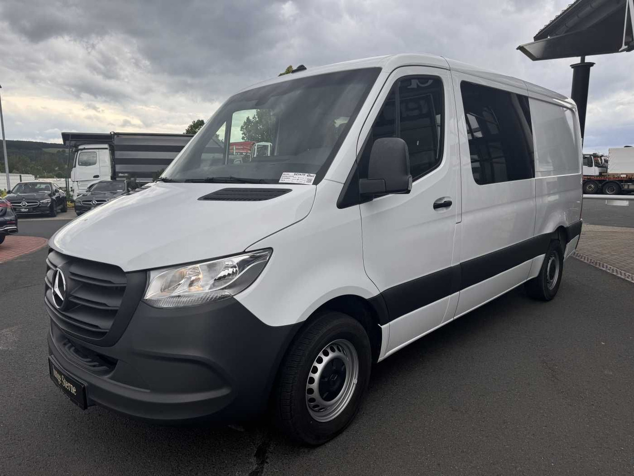 Mercedes-Benz Sprinter 315 CDI DoKa/Mixto AHK3,5t Klima Kamera - Kisbusz, Duplakabinos kisteherautó: 3 kép. Mercedes-Benz Sprinter 315 CDI DoKa/Mixto AHK3,5t Klima Kamera - Kisbusz, Duplakabinos kisteherautó: 3 kép.