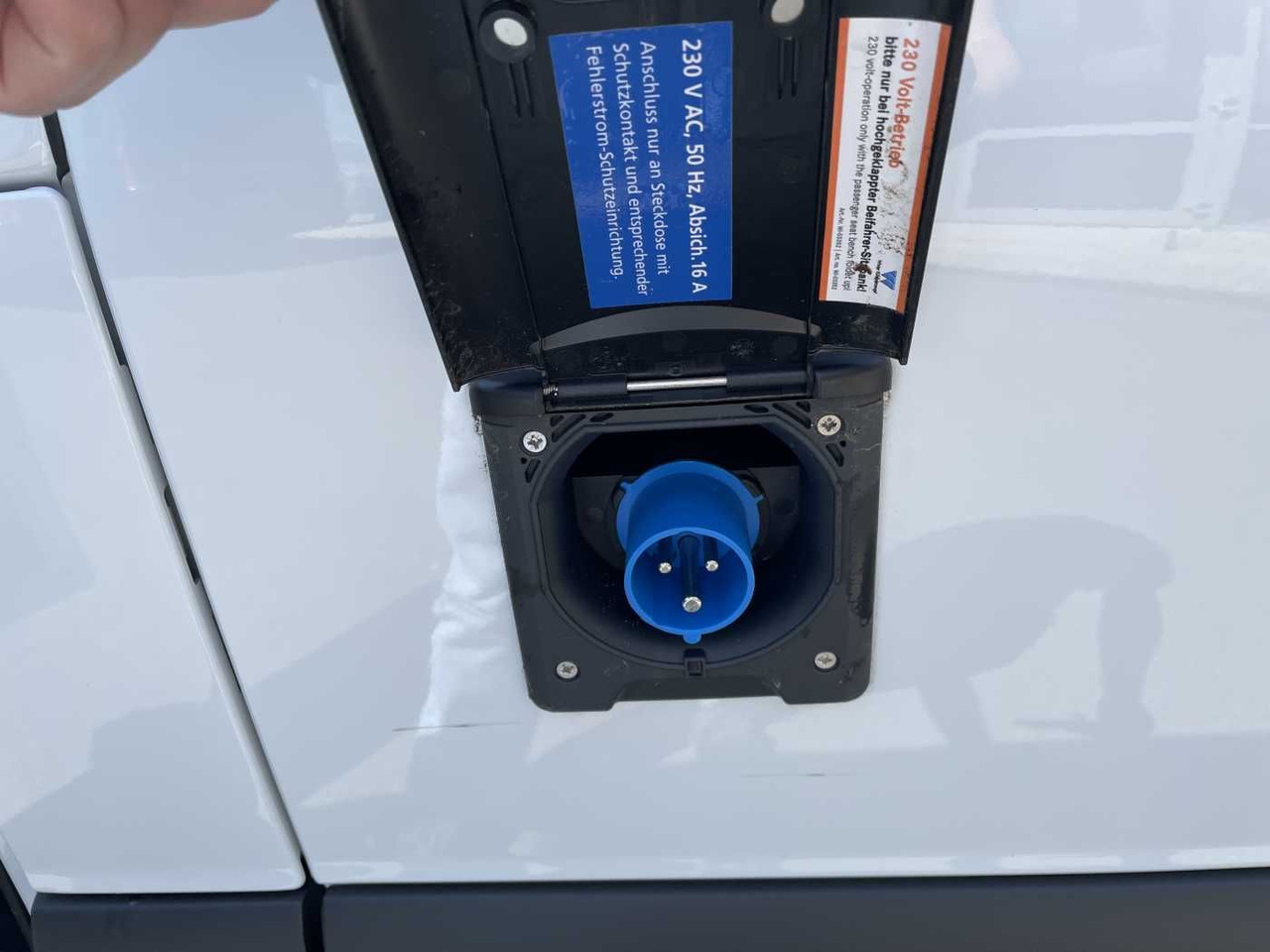 Hűtős kisteherautó Mercedes-Benz Sprinter 315 CDI Frischdienst Fahr-/Standkühlung: 15 kép. Hűtős kisteherautó Mercedes-Benz Sprinter 315 CDI Frischdienst Fahr-/Standkühlung: 15 kép.