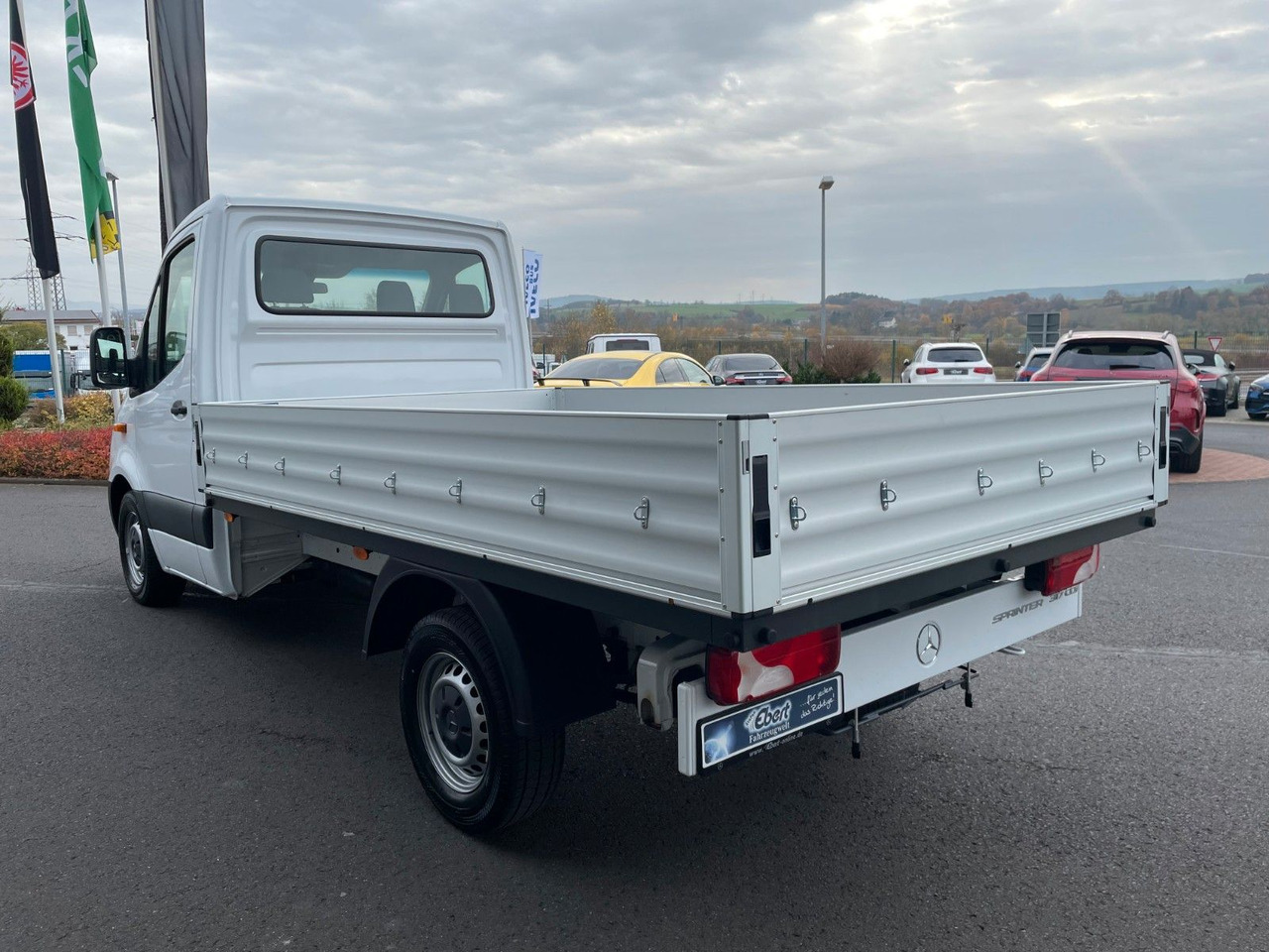 Mercedes-Benz Sprinter 317 CDI 9G 3665 Klima - Ponyvás kisteherautó: 3 kép. Mercedes-Benz Sprinter 317 CDI 9G 3665 Klima - Ponyvás kisteherautó: 3 kép.