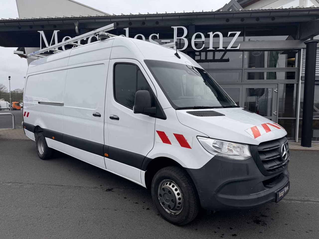 Mercedes-Benz Sprinter 516 CDI Werkstatt/Regal AHK3,5to Klima - Furgon: 1 kép. Mercedes-Benz Sprinter 516 CDI Werkstatt/Regal AHK3,5to Klima - Furgon: 1 kép.