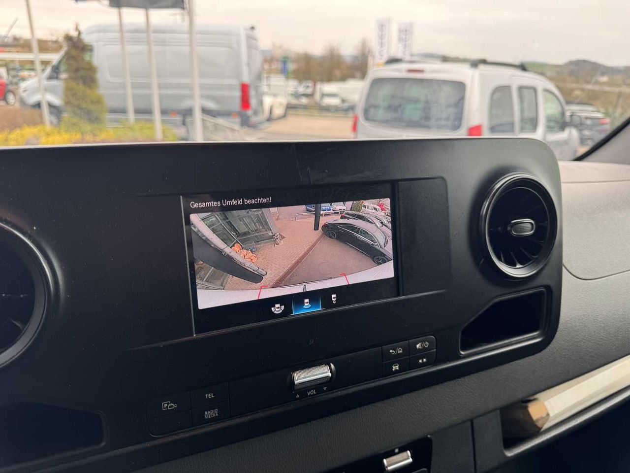 Furgon Mercedes-Benz Sprinter 516 CDI Werkstatt/Regal AHK3,5to Klima: 12 kép.