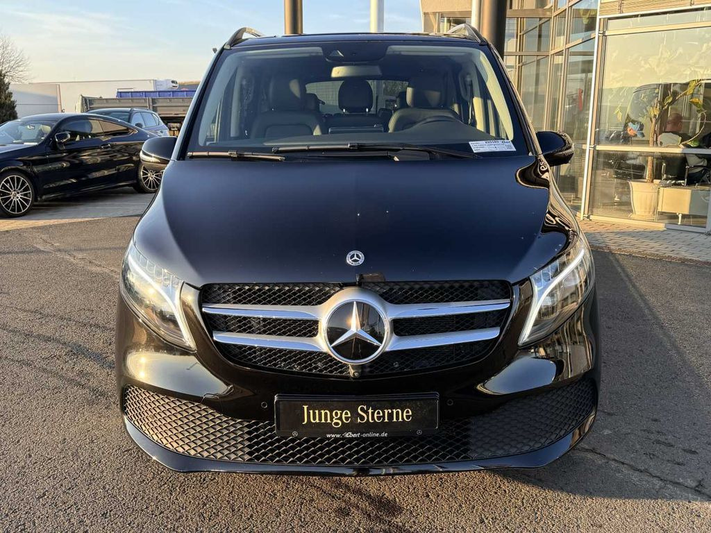 Mercedes-Benz V 300 d AVA 4MATIC 3430 DISTRONIC AHK2,5 360 - Autó: 2 kép. Mercedes-Benz V 300 d AVA 4MATIC 3430 DISTRONIC AHK2,5 360 - Autó: 2 kép.