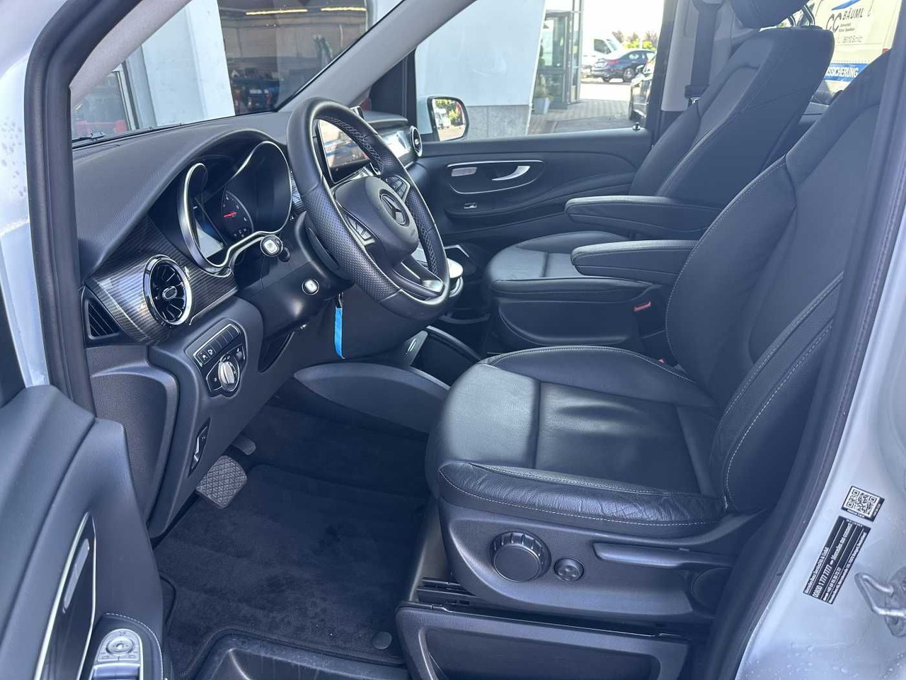 Autó Mercedes-Benz V 300 d AVA ED 6Sitze Burmester 360Kamera el Tür: 7 kép.