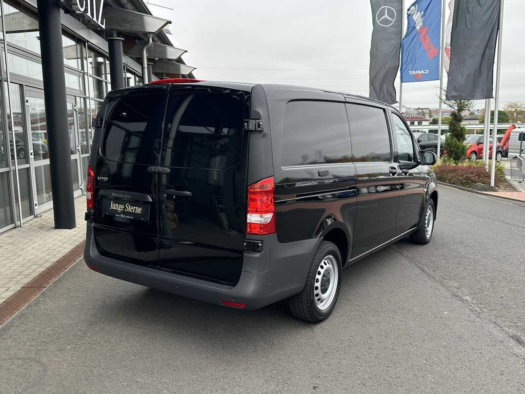 Mercedes-Benz Vito 116 CDI 3200 Klima Kamera SHZ Tempomat - Kis furgon: 4 kép. Mercedes-Benz Vito 116 CDI 3200 Klima Kamera SHZ Tempomat - Kis furgon: 4 kép.