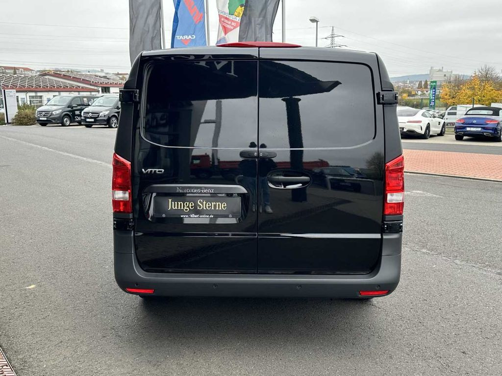 Mercedes-Benz Vito 116 CDI 3200 Klima Kamera SHZ Tempomat - Kis furgon: 5 kép. Mercedes-Benz Vito 116 CDI 3200 Klima Kamera SHZ Tempomat - Kis furgon: 5 kép.