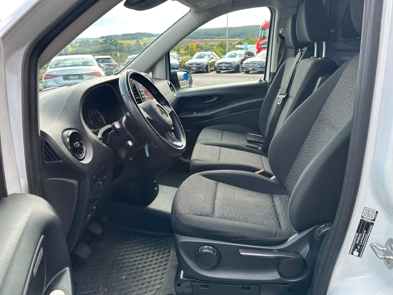 Kis furgon Mercedes-Benz Vito 116 CDI Klima Kamera Audio40 SHZ: 11 kép.