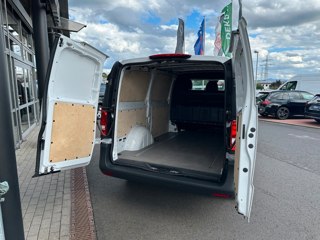Kis furgon Mercedes-Benz Vito 116 CDI Klima Kamera Audio40 SHZ: 6 kép.