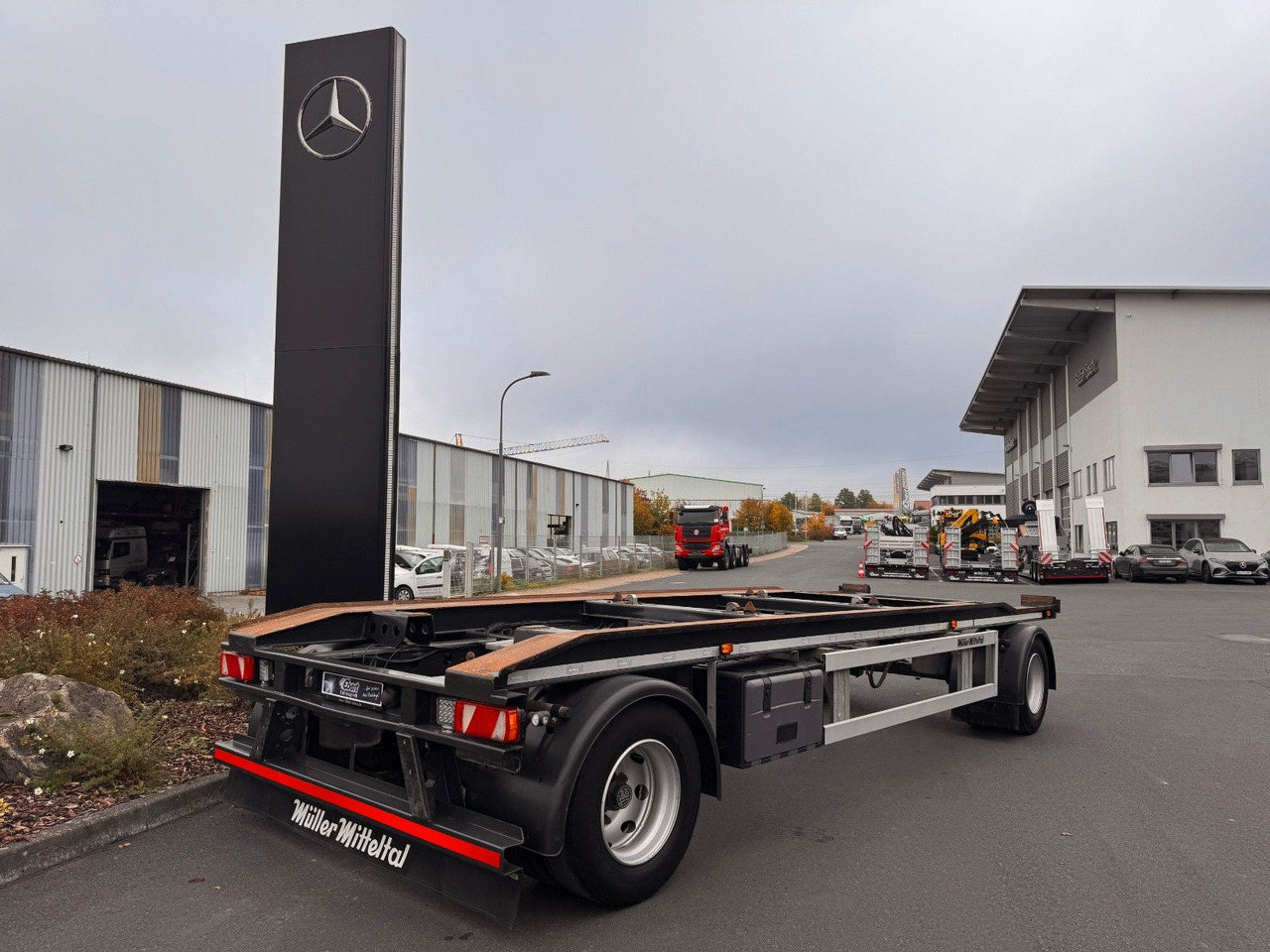 Müller-Mitteltal RA-T 18,0 Containerfahrgestell - Pótkocsi alváz: 1 kép. Müller-Mitteltal RA-T 18,0 Containerfahrgestell - Pótkocsi alváz: 1 kép.