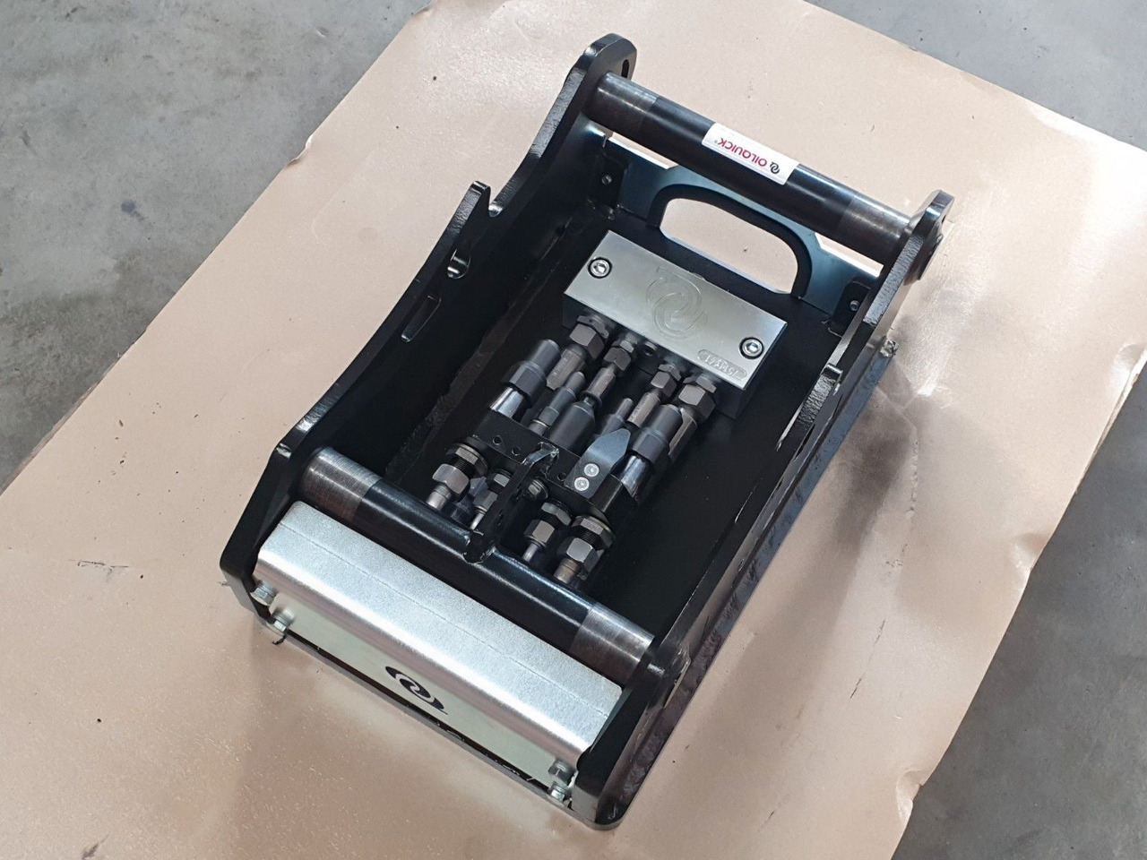 OilQuick OQ45-5 Adapterplatte für Westtech &mehr - Gyorscsatlakozó: 4 kép. OilQuick OQ45-5 Adapterplatte für Westtech &mehr - Gyorscsatlakozó: 4 kép.