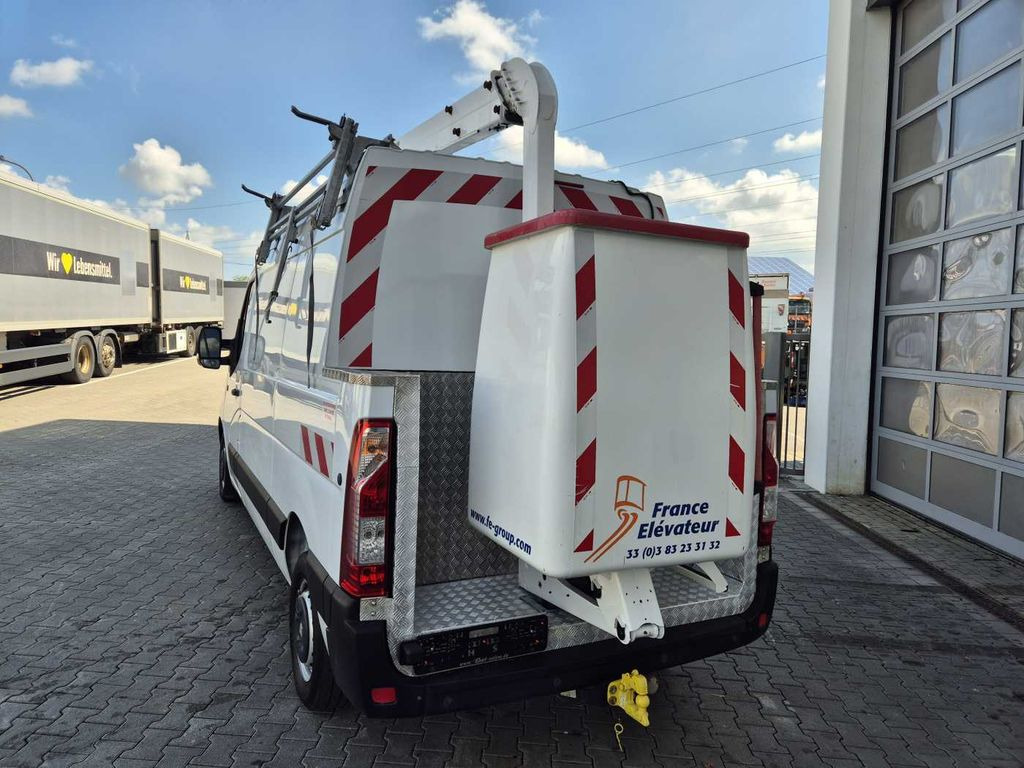 Renault Master 2.3 dCi / France Elevateur 121FCC, 12,5m - Emelőkosaras teherautó, Kisteherautó: 4 kép. Renault Master 2.3 dCi / France Elevateur 121FCC, 12,5m - Emelőkosaras teherautó, Kisteherautó: 4 kép.