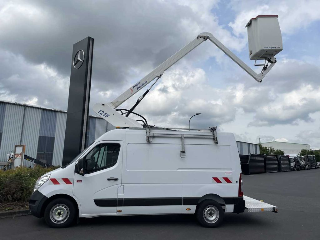 Renault Master 2.3 dCi / France Elevateur 121FT, 12m - Emelőkosaras teherautó, Kisteherautó: 2 kép. Renault Master 2.3 dCi / France Elevateur 121FT, 12m - Emelőkosaras teherautó, Kisteherautó: 2 kép.