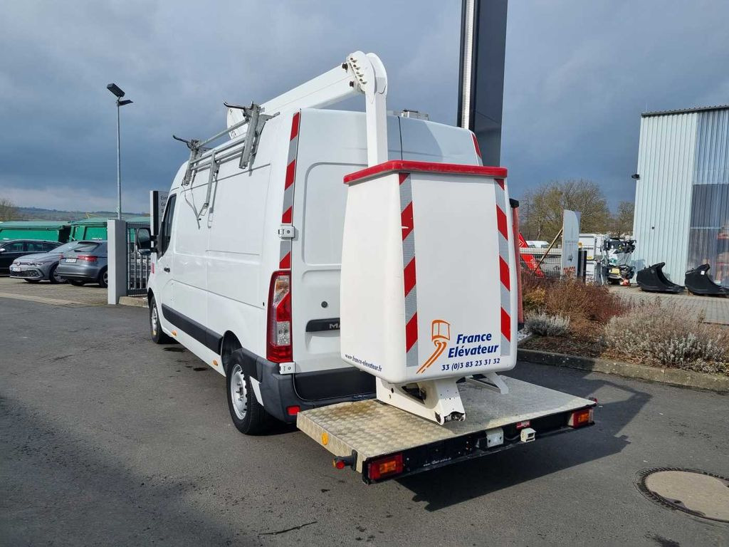 Renault Master 2.3 dCi / France Elevateur 121FT, 12m - Emelőkosaras teherautó, Kisteherautó: 4 kép. Renault Master 2.3 dCi / France Elevateur 121FT, 12m - Emelőkosaras teherautó, Kisteherautó: 4 kép.