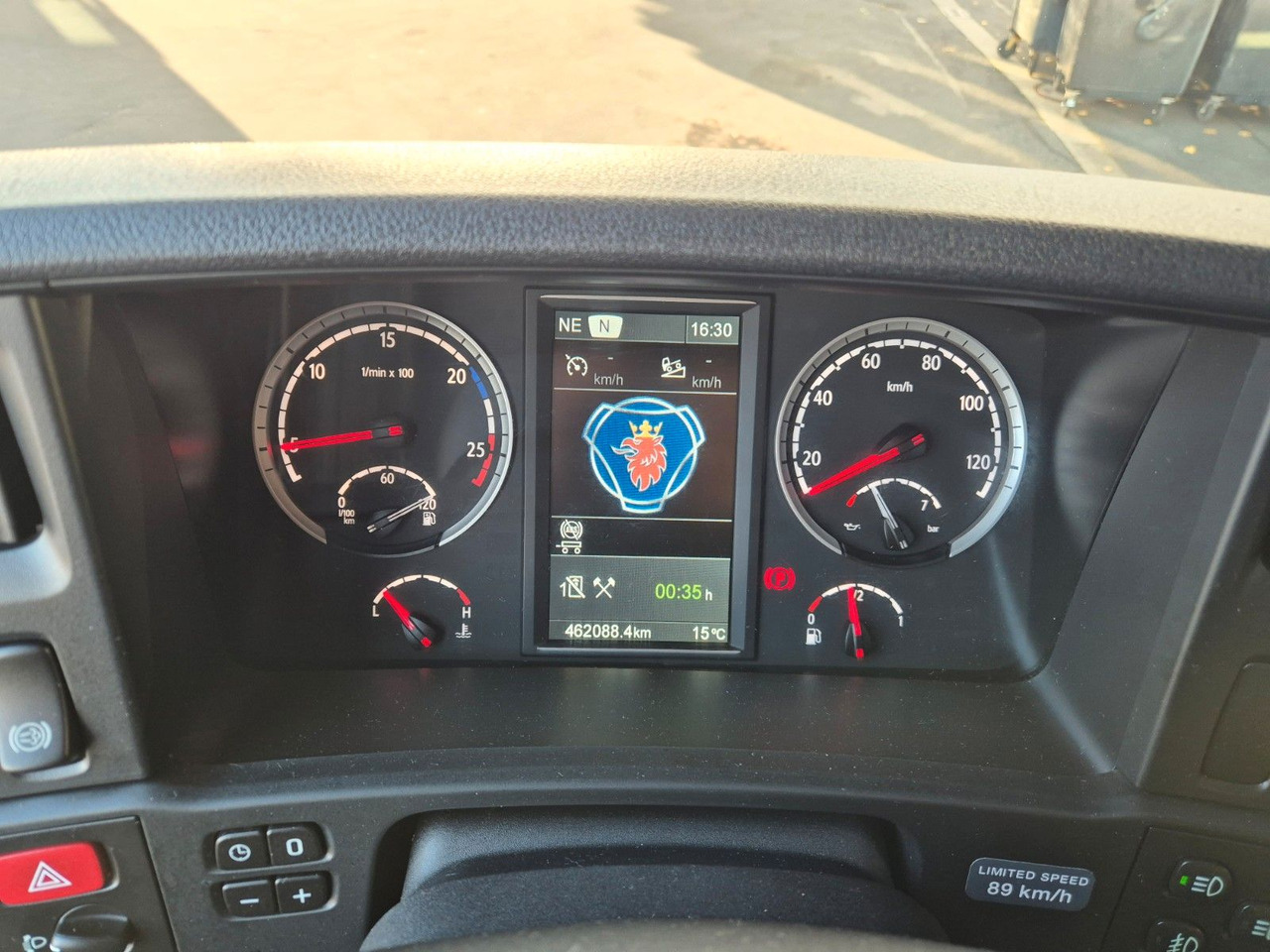 Billenőplatós teherautó, Darus autó Scania G490 LB6x2*4HNB Palfinger PK 18002-EH D Funk AHK: 24 kép.