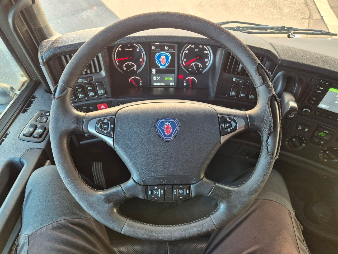 Billenőplatós teherautó, Darus autó Scania G490 LB6x2*4HNB Palfinger PK 18002-EH D Funk AHK: 23 kép.