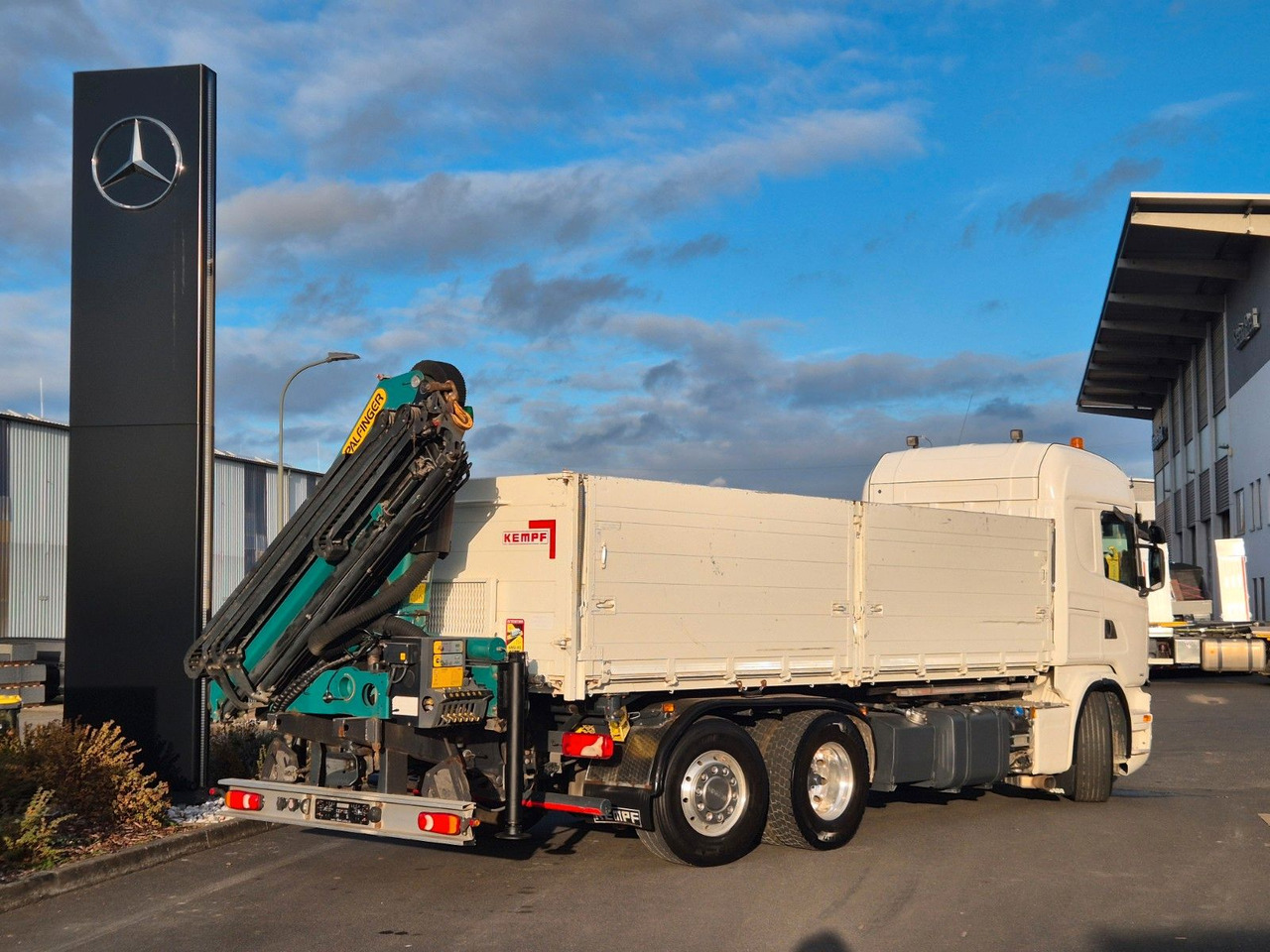 Billenőplatós teherautó, Darus autó Scania G490 LB6x2*4HNB Palfinger PK 18002-EH D Funk AHK: 13 kép.