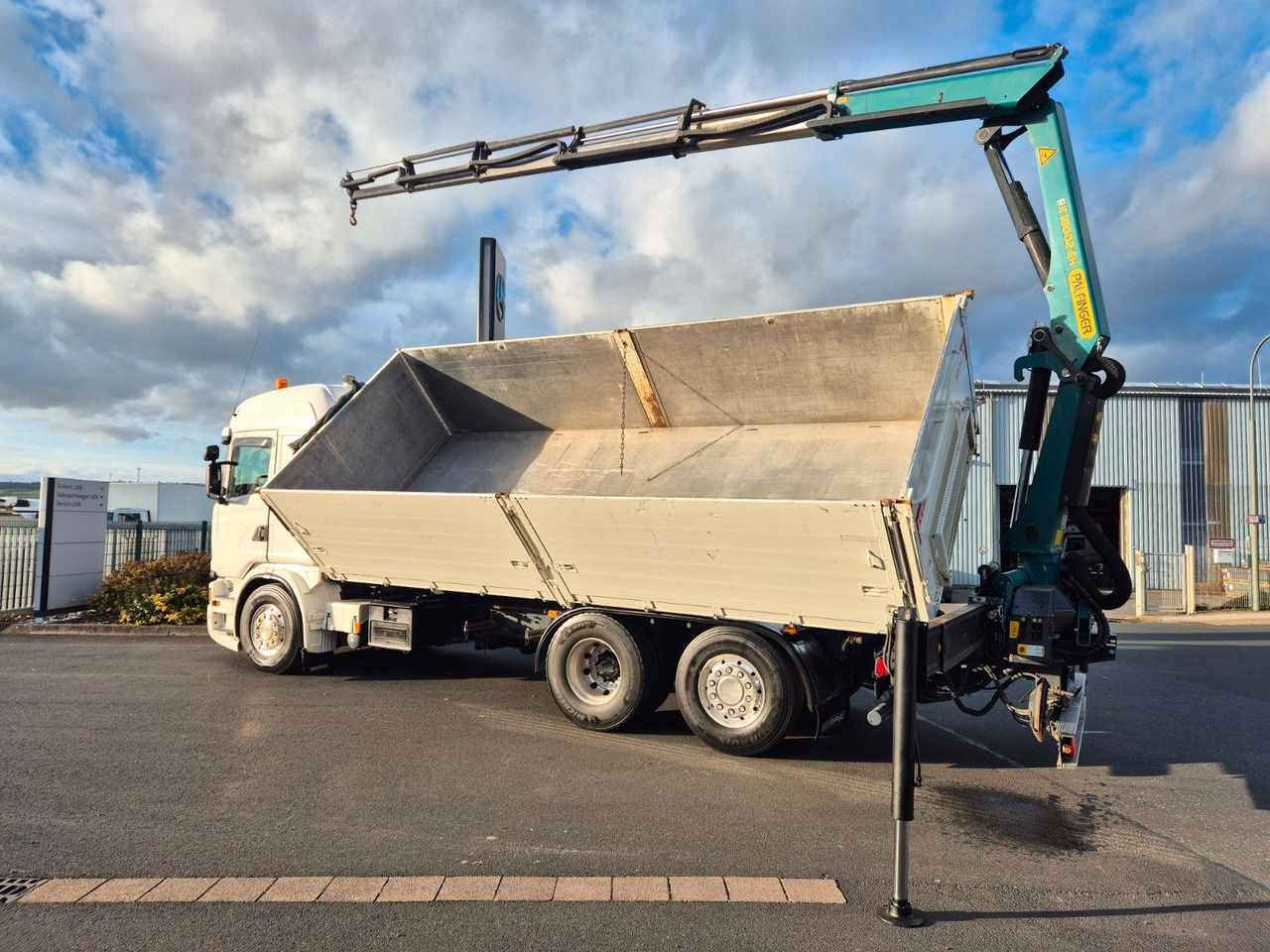 Billenőplatós teherautó, Darus autó Scania G490 LB6x2*4HNB Palfinger PK 18002-EH D Funk AHK: 34 kép.