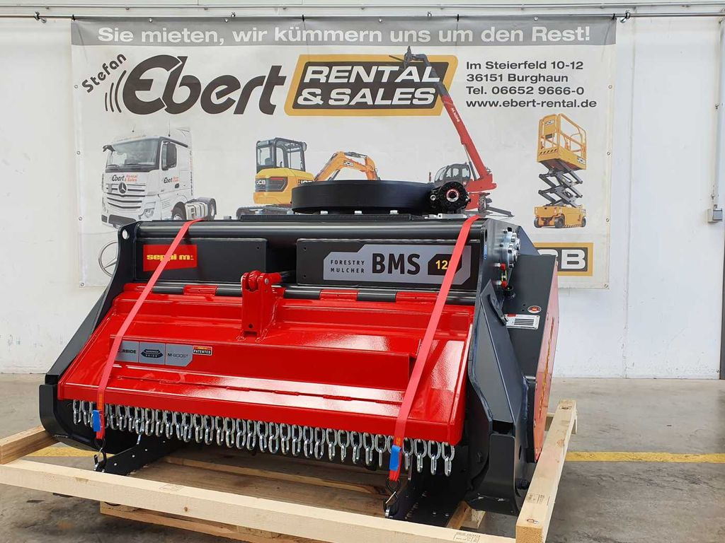 Seppi M. BMS 125 / 13-30t Forstmulcher Drehmotor - Erdészeti mulcsozó: 1 kép. Seppi M. BMS 125 / 13-30t Forstmulcher Drehmotor - Erdészeti mulcsozó: 1 kép.