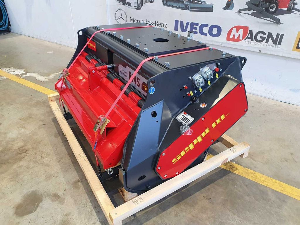 Seppi M. BMS 125 / 13-30t /Forstmulcher/lagernd! - Erdészeti mulcsozó: 3 kép. Seppi M. BMS 125 / 13-30t /Forstmulcher/lagernd! - Erdészeti mulcsozó: 3 kép.