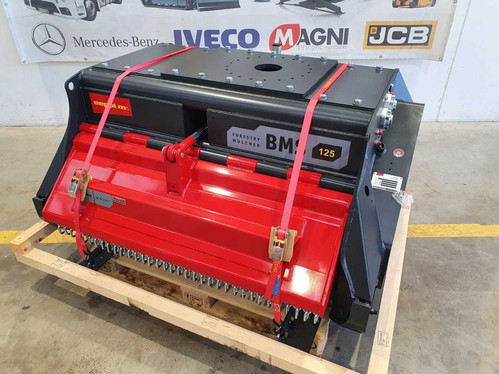 Seppi M. BMS 125 / 13-30t /Forstmulcher/lagernd! - Erdészeti mulcsozó: 2 kép. Seppi M. BMS 125 / 13-30t /Forstmulcher/lagernd! - Erdészeti mulcsozó: 2 kép.