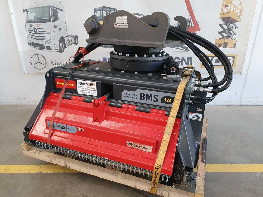 Seppi M. BMS 125 Forstmulcher / Drehmotor / DEMO - Erdészeti mulcsozó: 2 kép. Seppi M. BMS 125 Forstmulcher / Drehmotor / DEMO - Erdészeti mulcsozó: 2 kép.