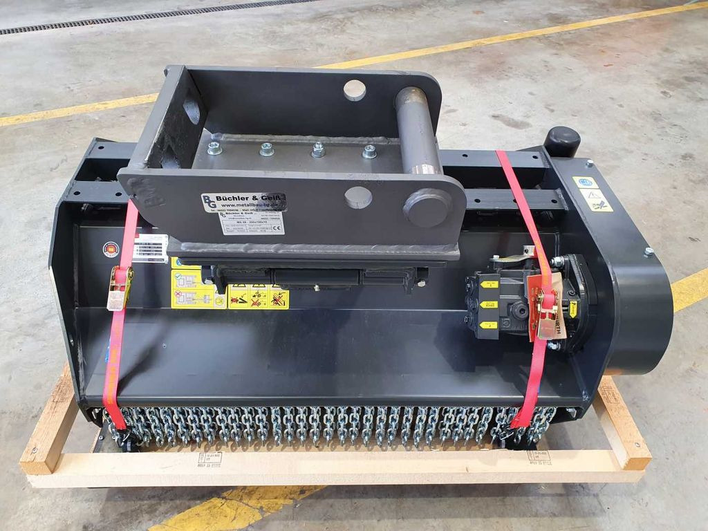 Seppi M. H-SMO-B 125 / Vario Flow / flottierend - Erdészeti mulcsozó: 5 kép. Seppi M. H-SMO-B 125 / Vario Flow / flottierend - Erdészeti mulcsozó: 5 kép.