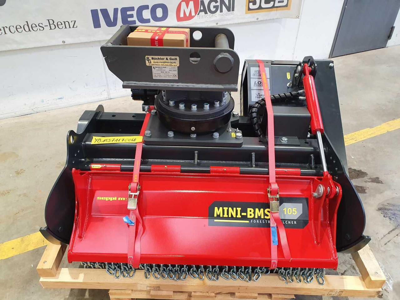 Erdészeti mulcsozó Seppi MINI-BMS 105 Forstmulcher Drehmotor MS08: 9 kép. Erdészeti mulcsozó Seppi MINI-BMS 105 Forstmulcher Drehmotor MS08: 9 kép.