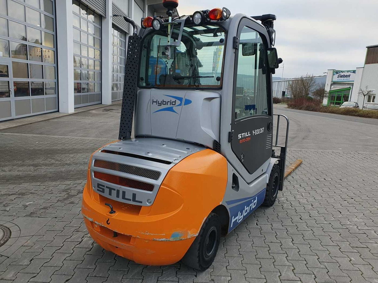 Still RX70-35 / Duplex: 3.50m / nur 2.470h! / SS - Dízel targonca: 5 kép. Still RX70-35 / Duplex: 3.50m / nur 2.470h! / SS - Dízel targonca: 5 kép.