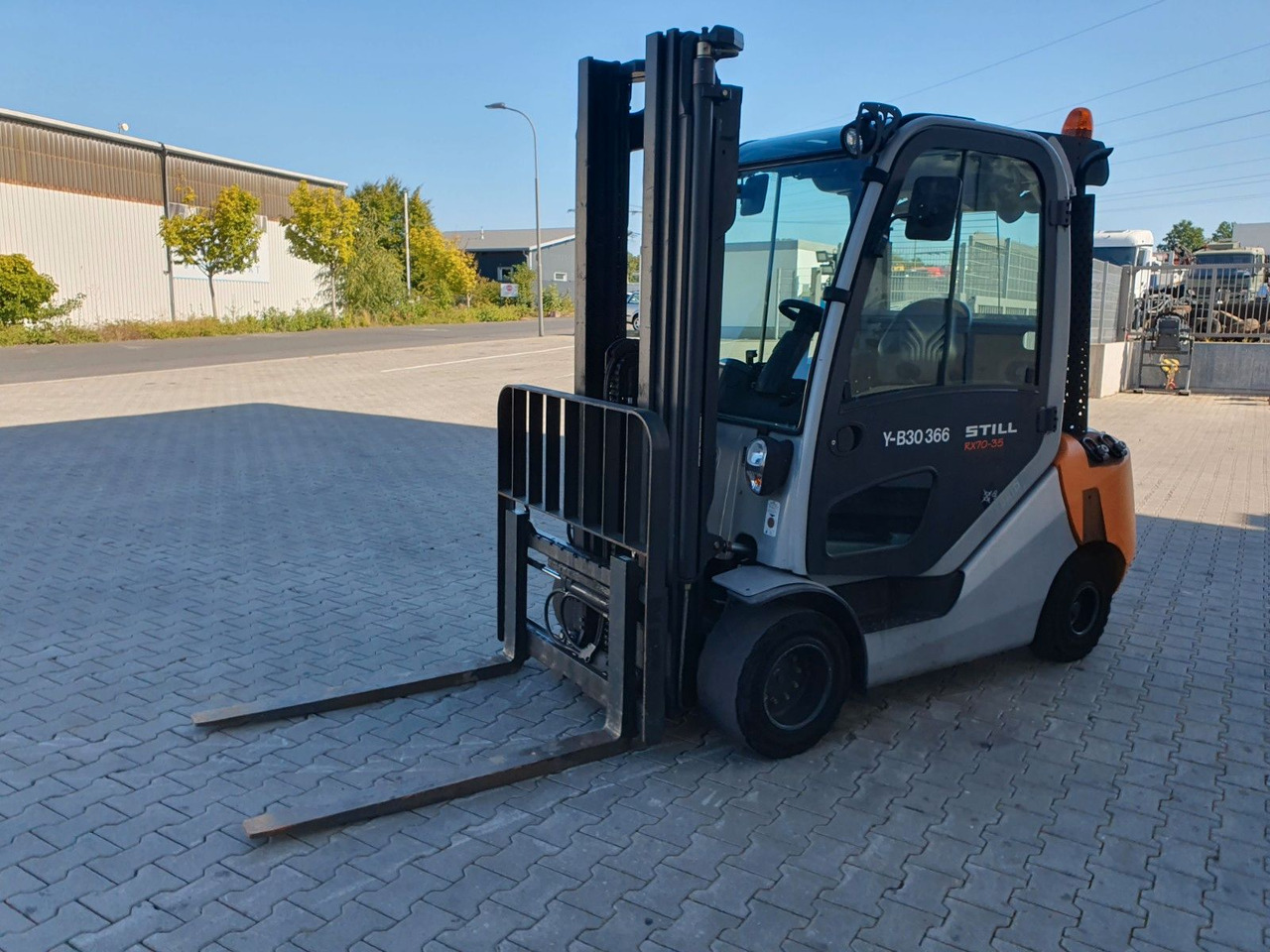 Still RX70-35 / Triplex: 4.80m / nur 2.876h! / Klima lízing Still RX70-35 / Triplex: 4.80m / nur 2.876h! / Klima: 9 kép.