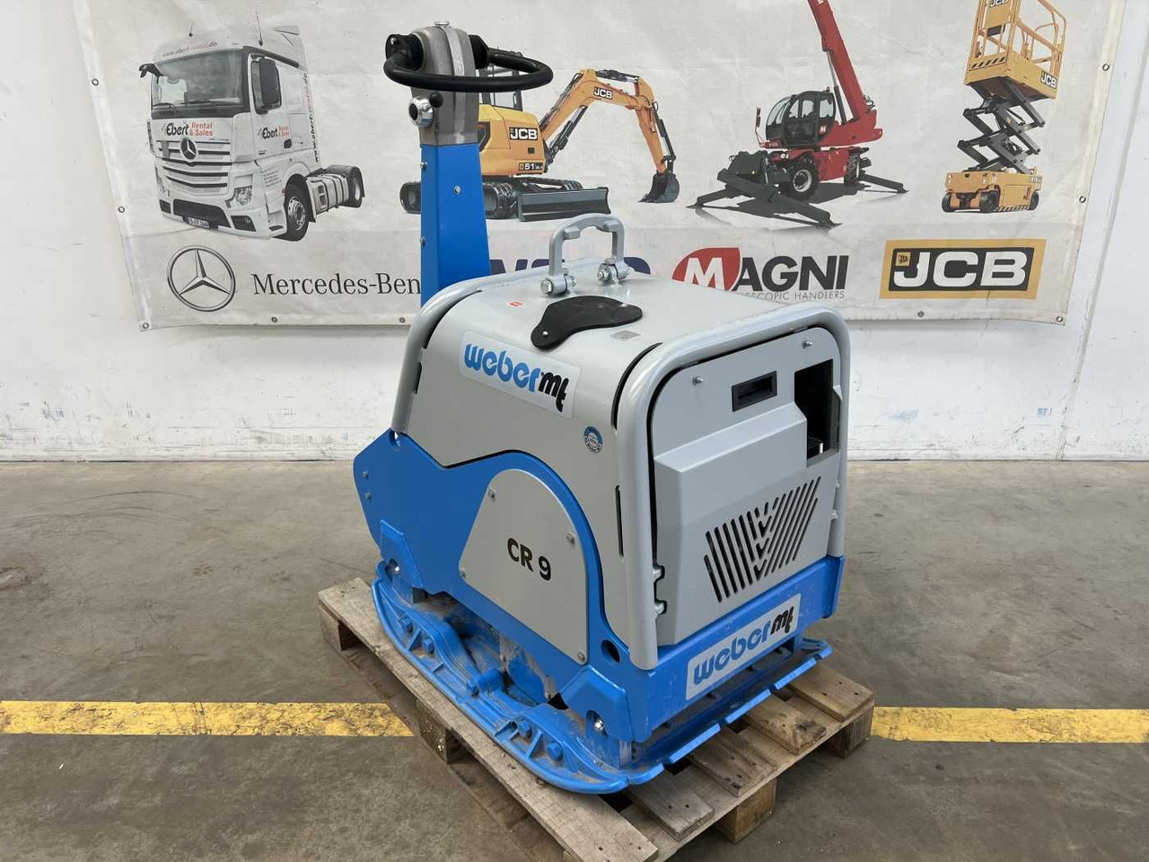 Weber CR 9 Hatz-Diesel / 736kg / E-Start / DEMO - Lapvibrátor: 2 kép. Weber CR 9 Hatz-Diesel / 736kg / E-Start / DEMO - Lapvibrátor: 2 kép.