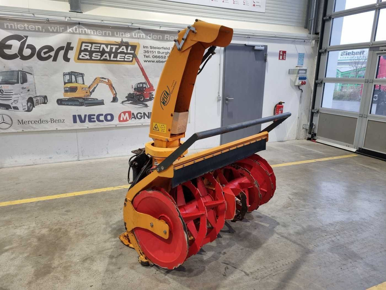 Westa 650/1500 Schneefräse Bj. 2006 - Hófúvó: 3 kép. Westa 650/1500 Schneefräse Bj. 2006 - Hófúvó: 3 kép.