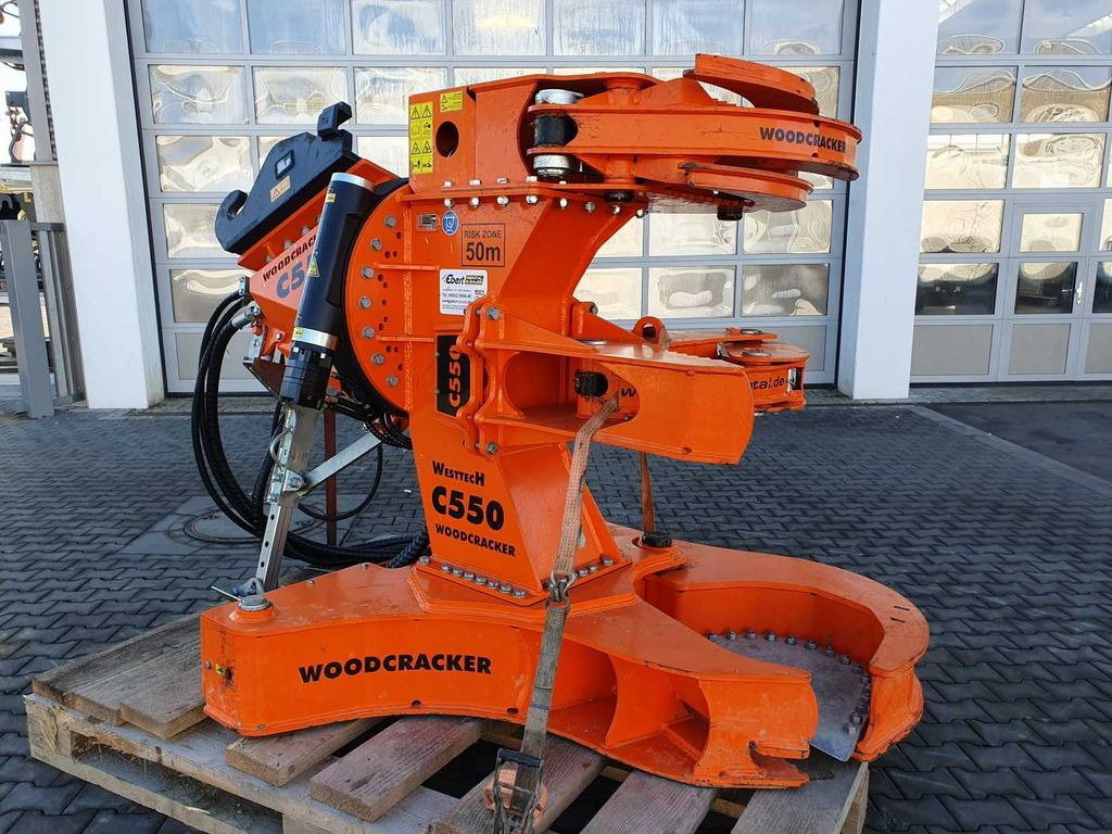 Westtech Woodcracker C550 Sammler Power-Tiltator - Erdészeti fej: 2 kép. Westtech Woodcracker C550 Sammler Power-Tiltator - Erdészeti fej: 2 kép.