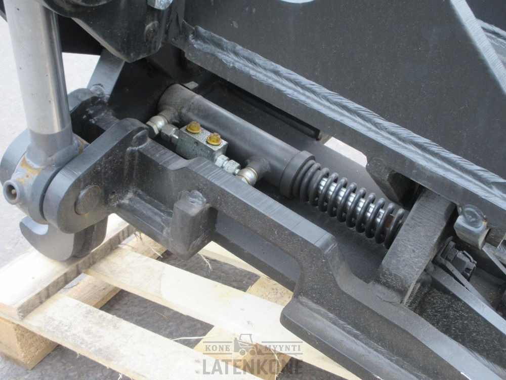 Gyorscsatlakozó - Építőipari gépek Laten Kallistuva pikaliitin NTP10 10-14ton hyd. TF: 11 kép.