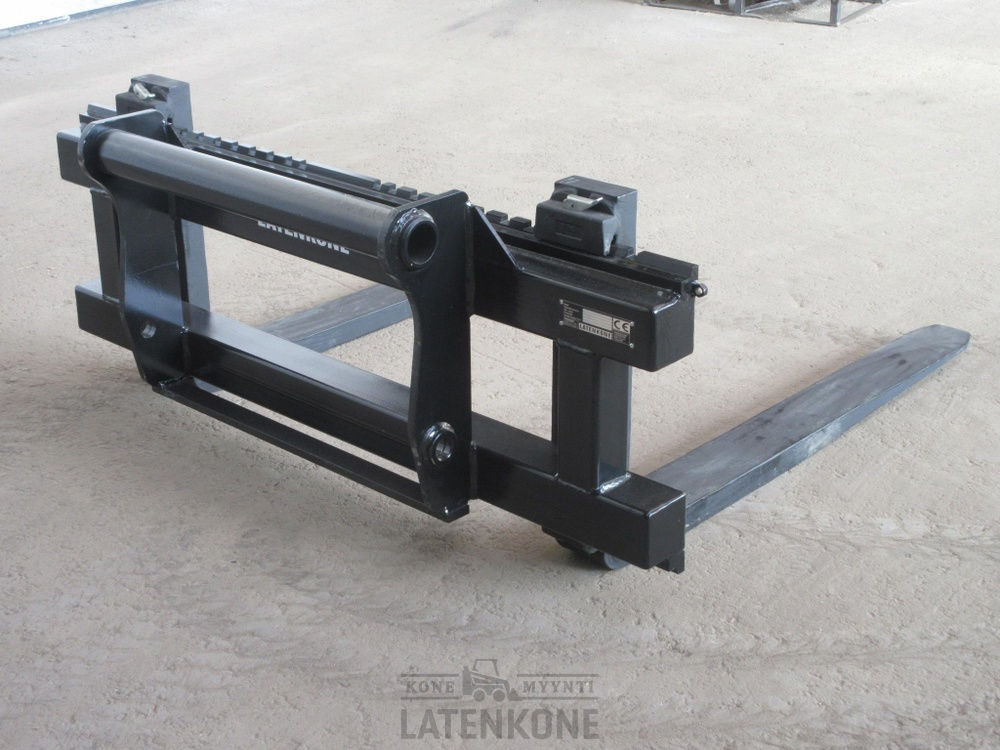 Raklapvilla - Építőipari gépek Laten Trukkipiikit 5000kg 1500mm/1200mm 3A Manitou: 7 kép.
