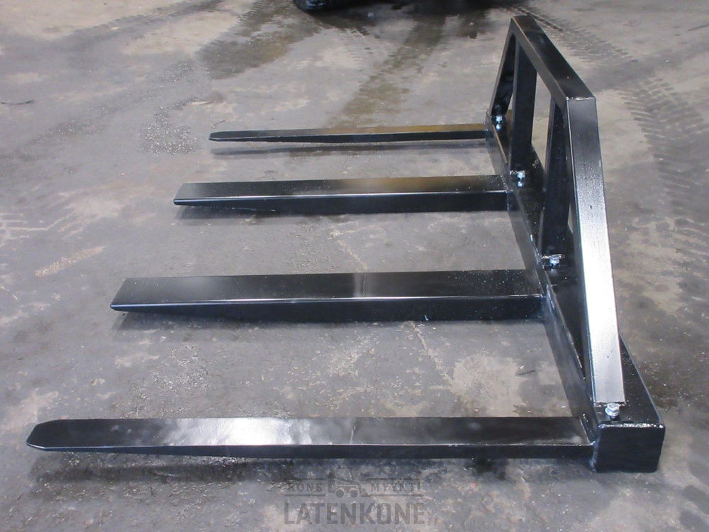 Laten Trukkipiikkien levityssovite 2200kg - Raklapvilla - Építőipari gépek: 4 kép. Laten Trukkipiikkien levityssovite 2200kg - Raklapvilla - Építőipari gépek: 4 kép.