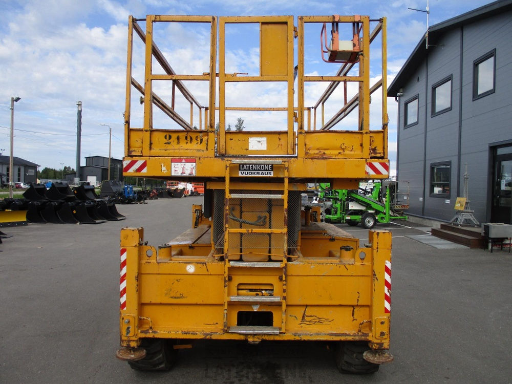 Liftlux SL 125-22LD4WDS - Ollós emelő: 5 kép. Liftlux SL 125-22LD4WDS - Ollós emelő: 5 kép.