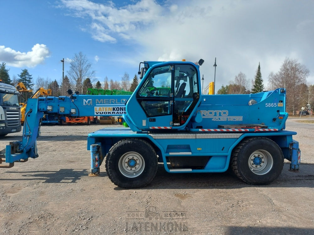 Merlo Roto 40.25MCSS with basket and jib - Teleszkópos rakodó: 1 kép. Merlo Roto 40.25MCSS with basket and jib - Teleszkópos rakodó: 1 kép.