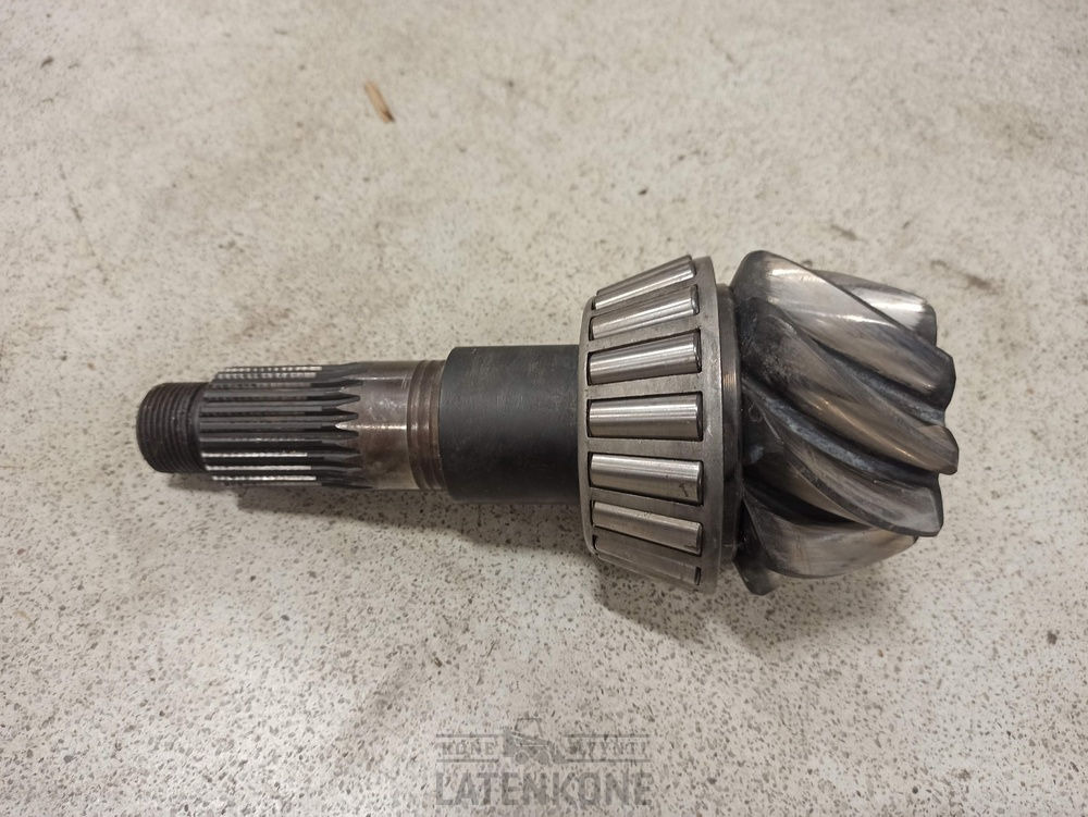Volvo L70D Pinionakseli ja lautaspyörä / Drive gear - Erőátvitel - Építőipari gépek: 4 kép. Volvo L70D Pinionakseli ja lautaspyörä / Drive gear - Erőátvitel - Építőipari gépek: 4 kép.