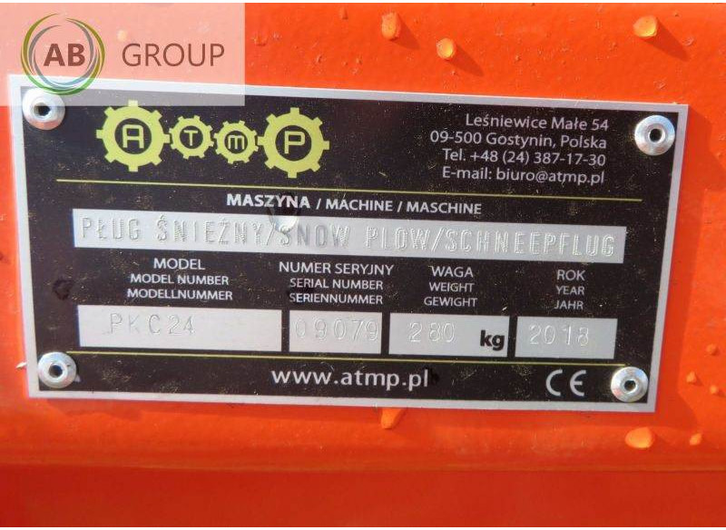 ATMP pług odśnieżny ciężki PKC24, 2,4 m - Utcaseprő gép: 2 kép. ATMP pług odśnieżny ciężki PKC24, 2,4 m - Utcaseprő gép: 2 kép.