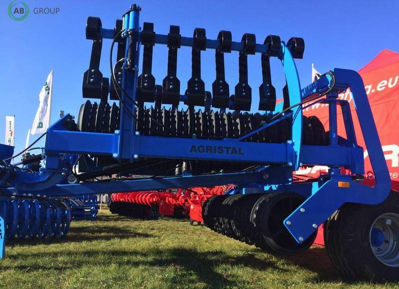 Agristal Cambridge roll with field drag 5m - Mezőgazdasági hengerek: 4 kép. Agristal Cambridge roll with field drag 5m - Mezőgazdasági hengerek: 4 kép.