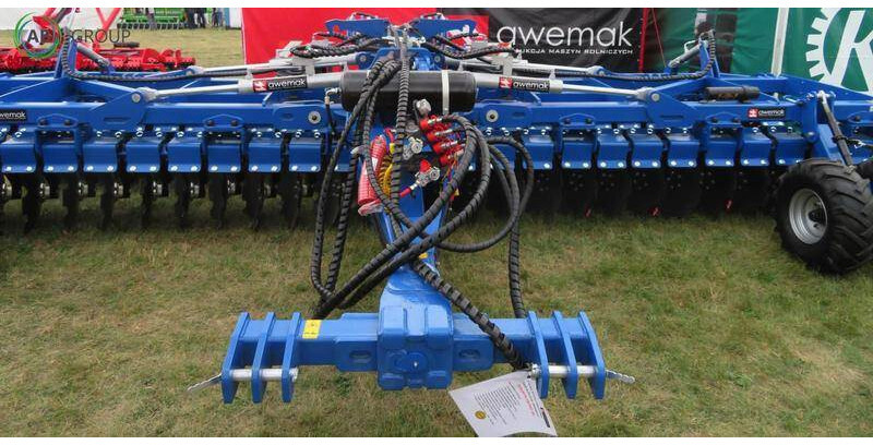 Awemak ciężka brona talerzowa składana hydraulicznie Goli - Tárcsás borona: 5 kép. Awemak ciężka brona talerzowa składana hydraulicznie Goli - Tárcsás borona: 5 kép.