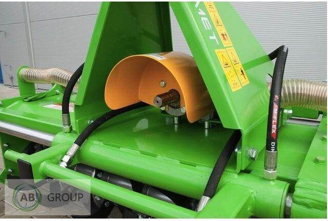 Bomet glebogryzarka z przesuwem hydraulicznym Virgo U540 - Talajmaró: 4 kép. Bomet glebogryzarka z przesuwem hydraulicznym Virgo U540 - Talajmaró: 4 kép.