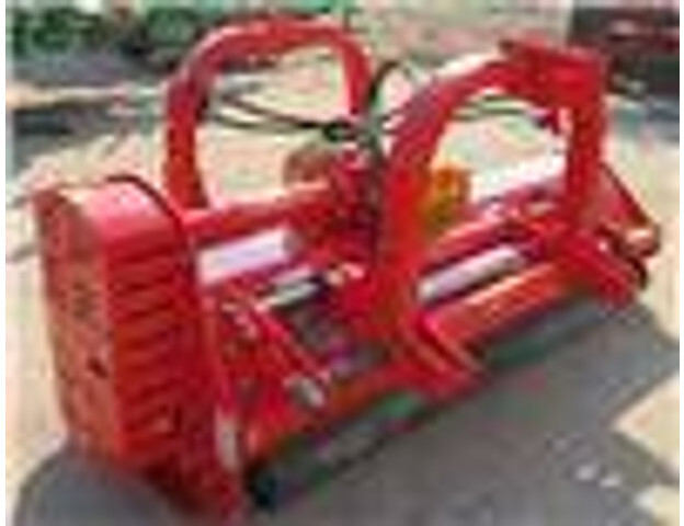 Delmorino Flail mower 1,88 m/Trituradora/Kosiarka bijakowa - Szárzúzó: 3 kép. Delmorino Flail mower 1,88 m/Trituradora/Kosiarka bijakowa - Szárzúzó: 3 kép.