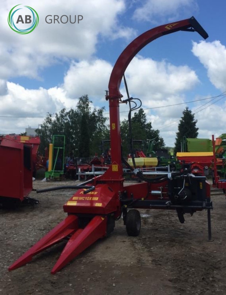 Fimaks single row maize chopper MC10X - on stock - Kukorica adapter: 1 kép. Fimaks single row maize chopper MC10X - on stock - Kukorica adapter: 1 kép.