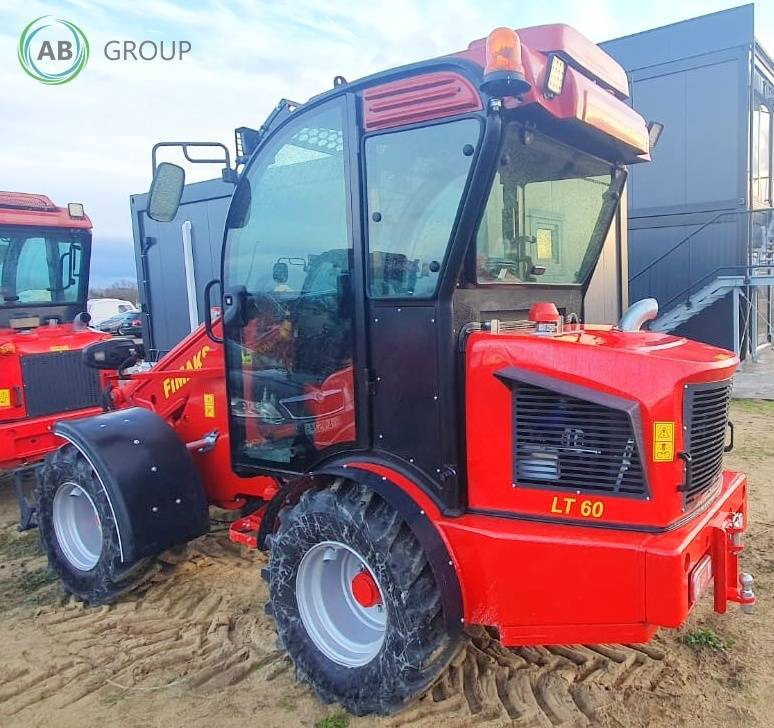 Fimaks telescopic loader FMLT 60 - Derékcsuklós rakodó: 1 kép. Fimaks telescopic loader FMLT 60 - Derékcsuklós rakodó: 1 kép.