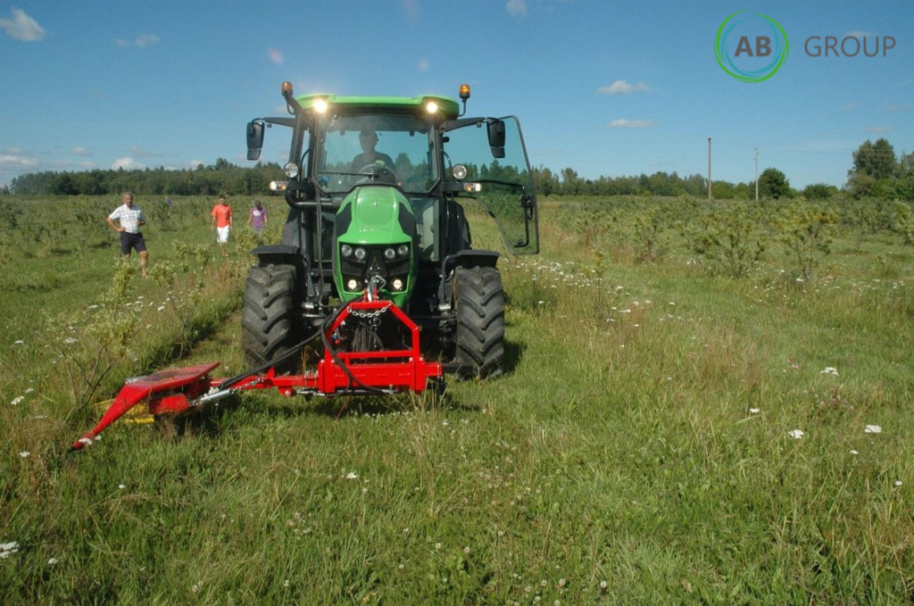 Jagoda orchard mower LUCEK - Padkakasza: 2 kép. Jagoda orchard mower LUCEK - Padkakasza: 2 kép.