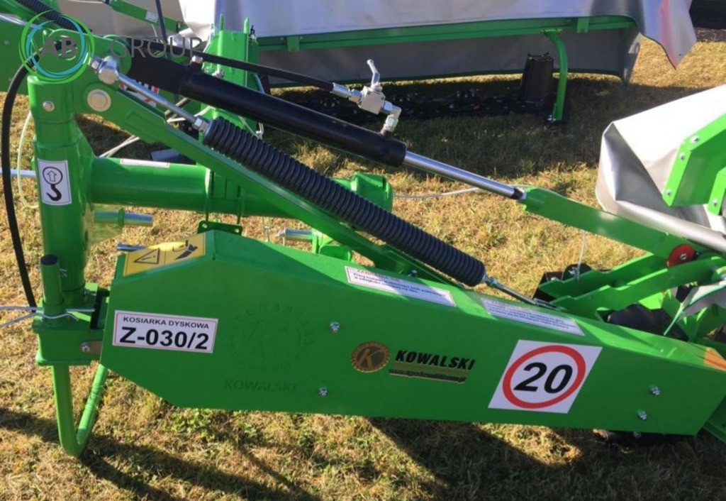 Kowalski disc mower Z030/2 (KD25) - Fűkasza: 1 kép. Kowalski disc mower Z030/2 (KD25) - Fűkasza: 1 kép.