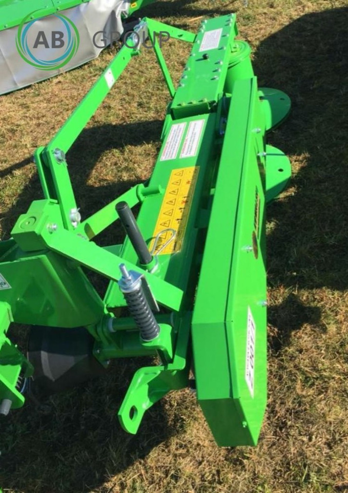 Kowalski drum mower Z001/1 - 1,35m - Fűkasza: 2 kép. Kowalski drum mower Z001/1 - 1,35m - Fűkasza: 2 kép.